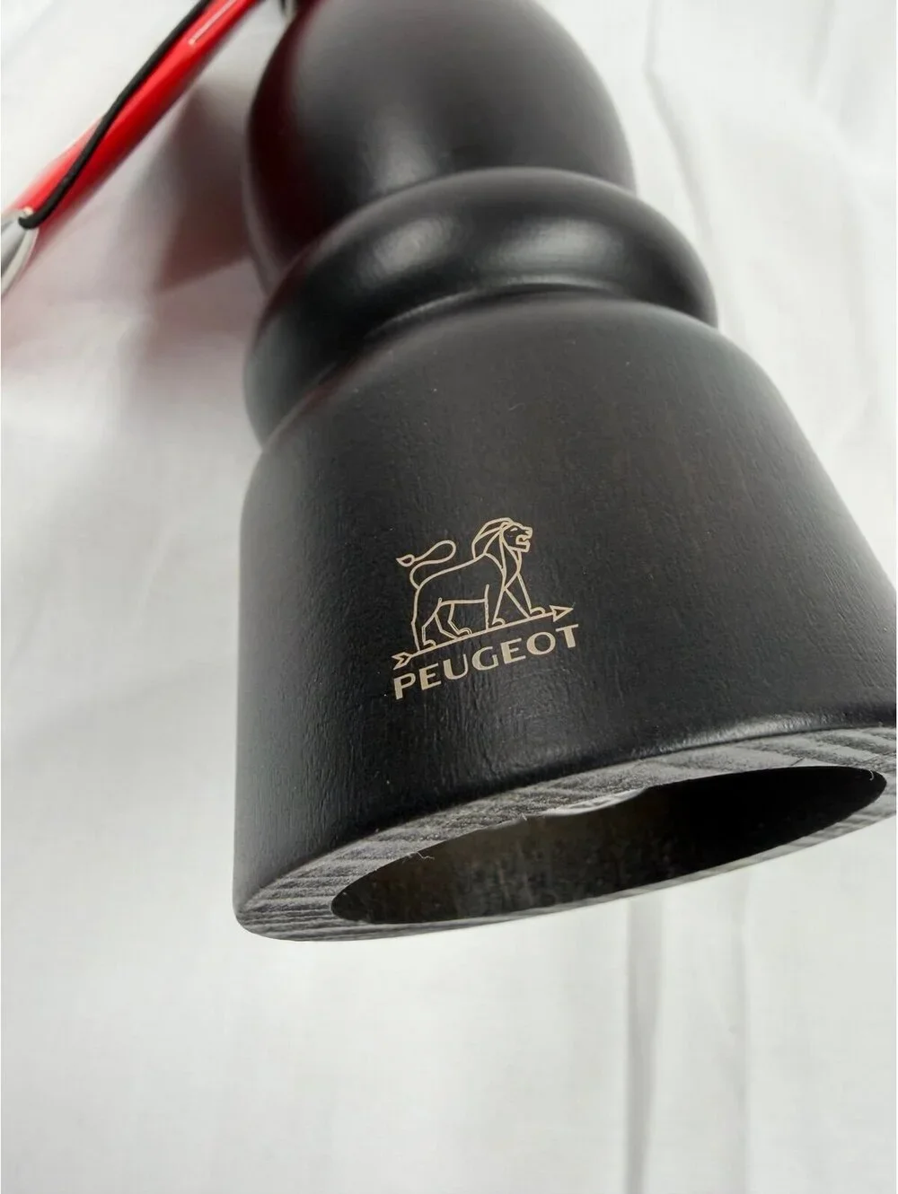 Peugeot Paris Chocolate u select Pepper Mill Single- Elegant kitchen piece
